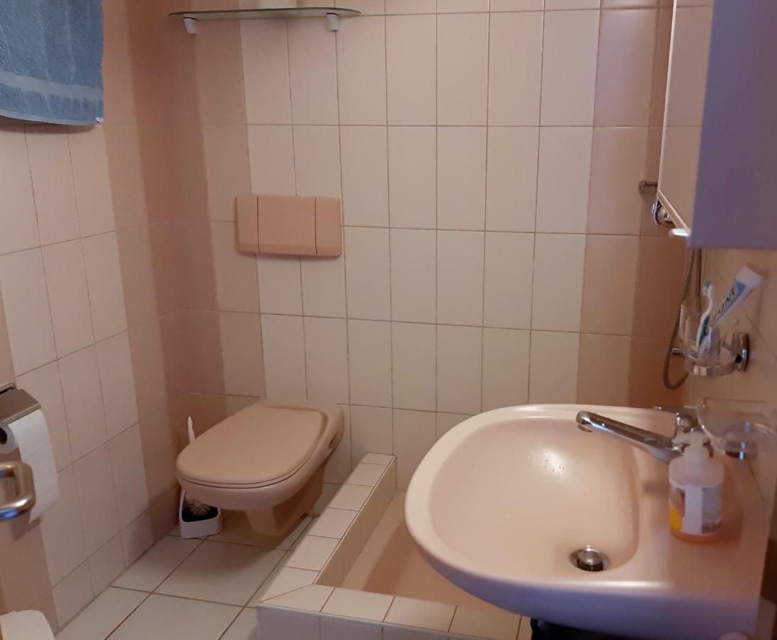 Panorama A23 Fitzi - Ferienwohnung Fuer 1-2 Personen Флимс Экстерьер фото